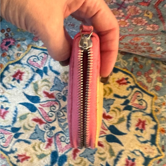 Chanel quilted, long, yellow and pink, zippy wallet /pink interior card holders - Picture 5 of 8